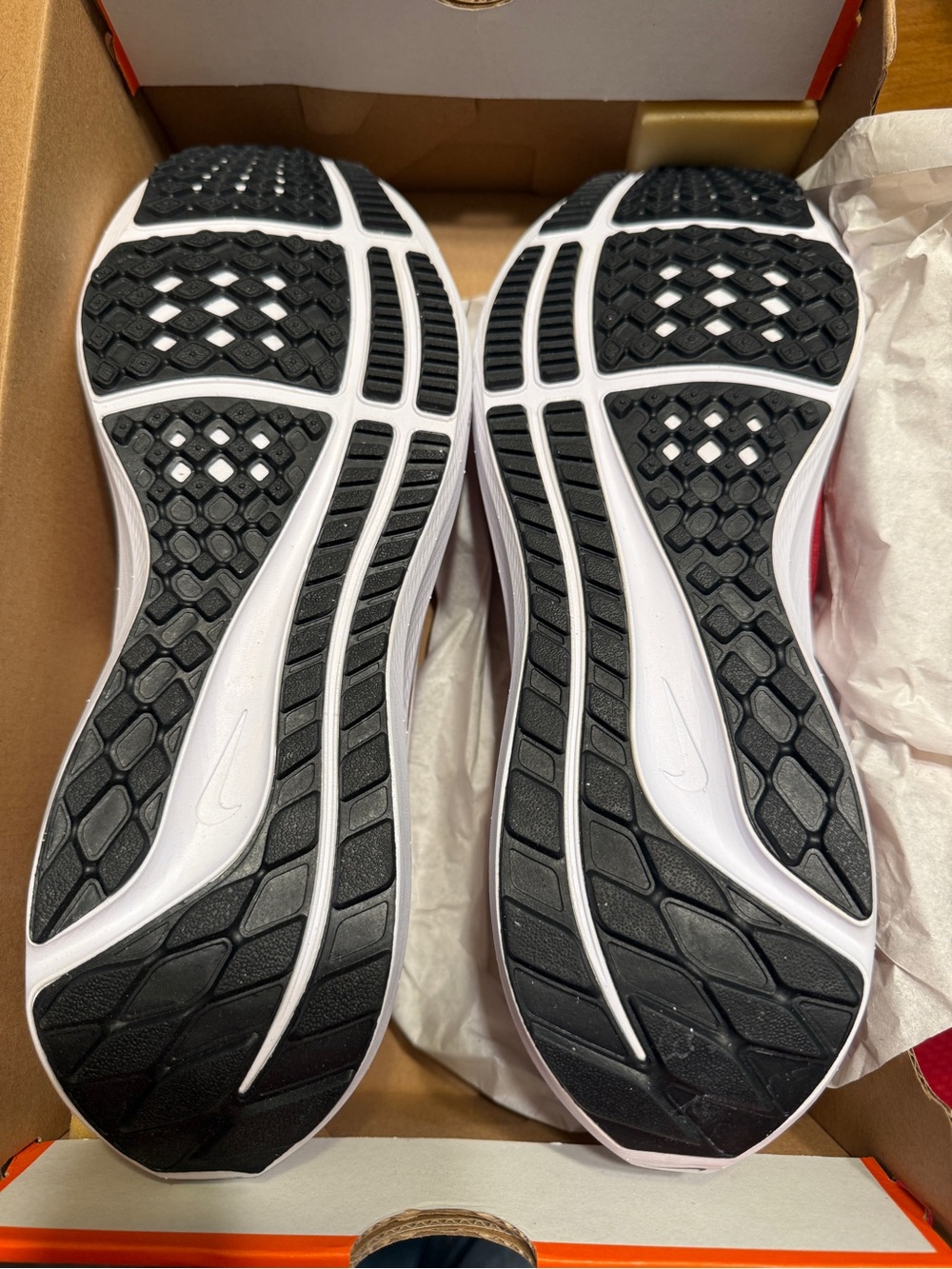 Nike men’s Air Zoom Pegasus 39 - Picture 2 of 4